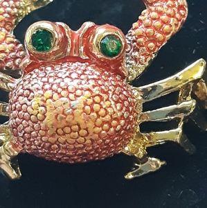 Articulated Crab Brooch
